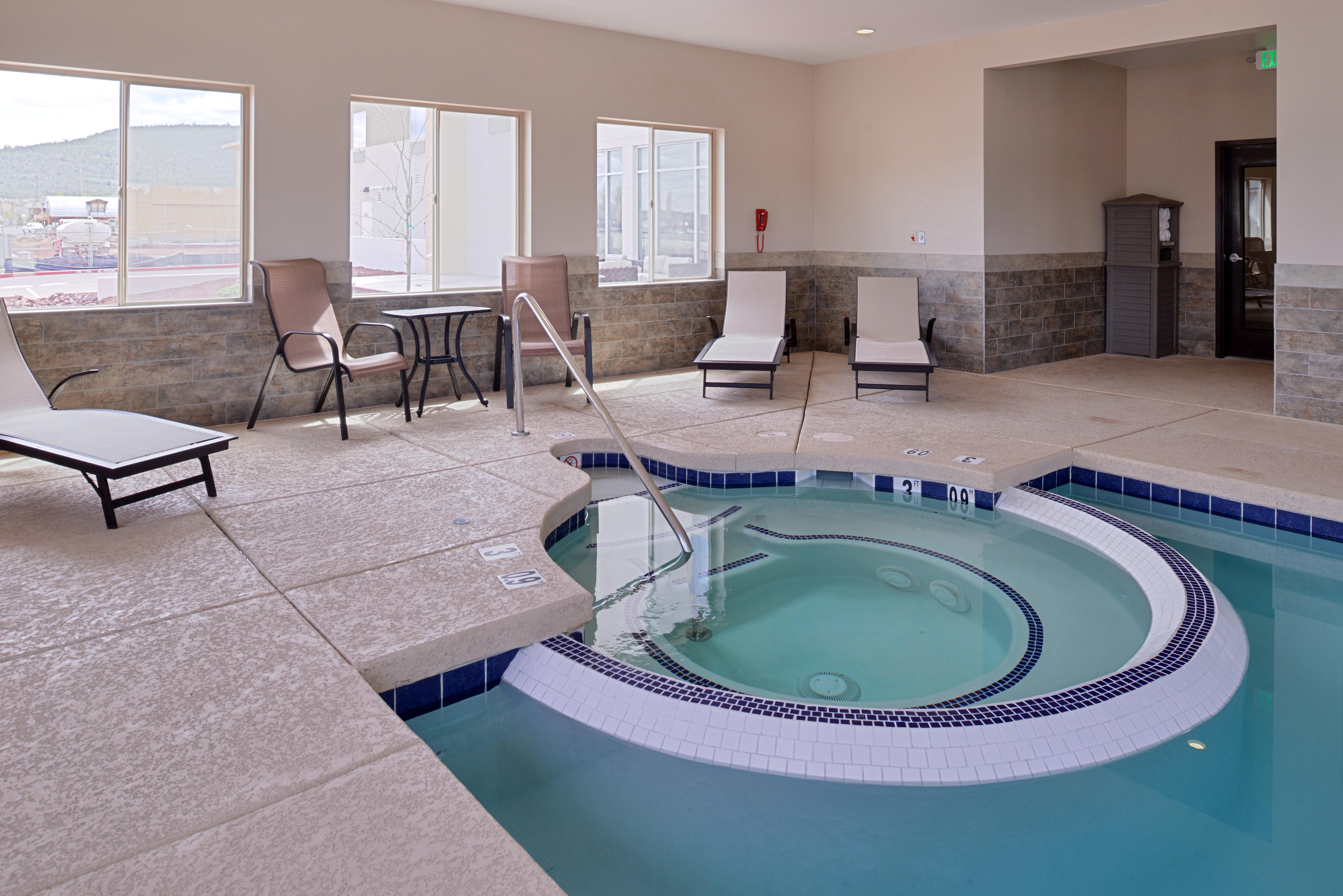 Holiday Inn Express & Suites Williams By Ihg Luaran gambar