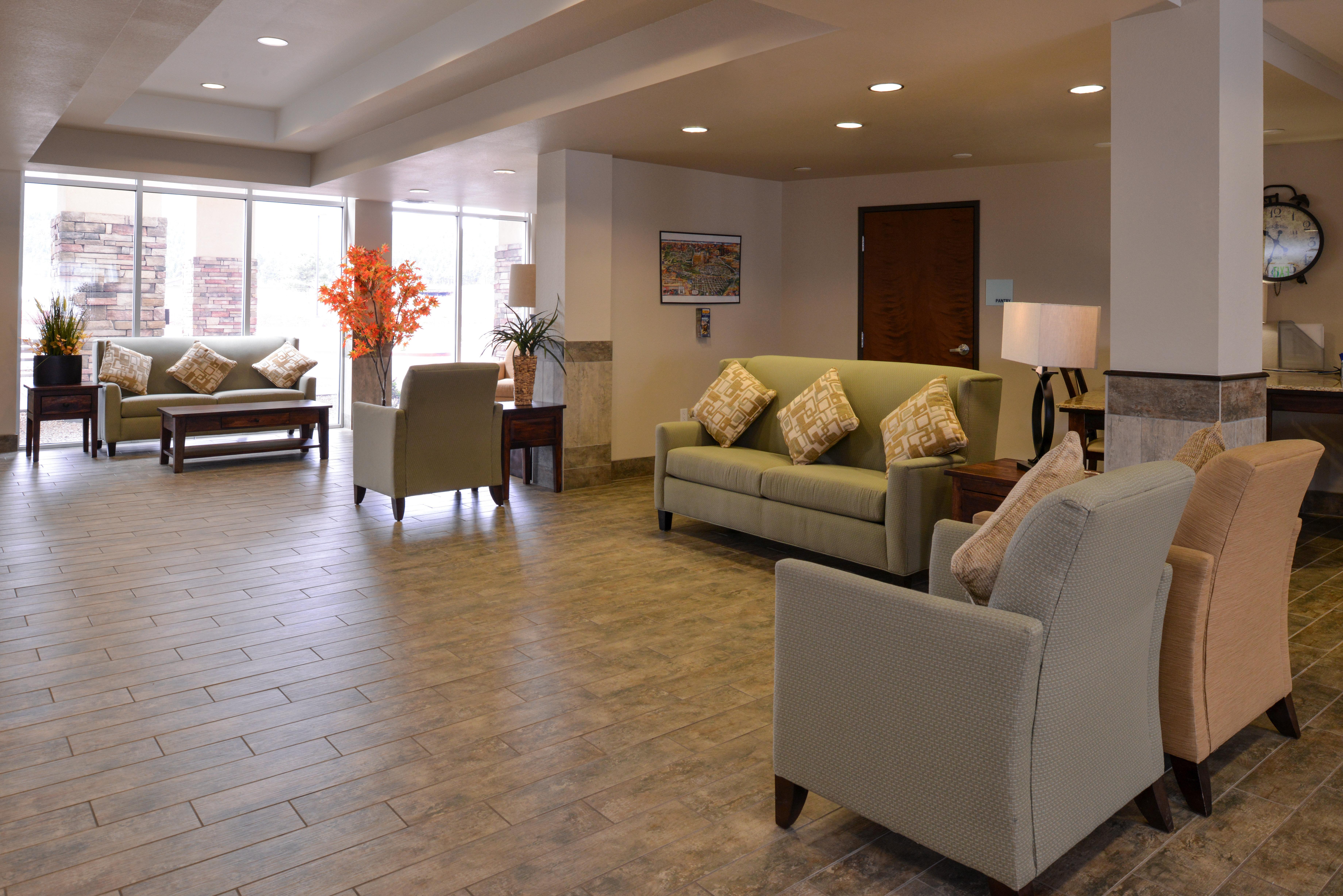 Holiday Inn Express & Suites Williams By Ihg Luaran gambar