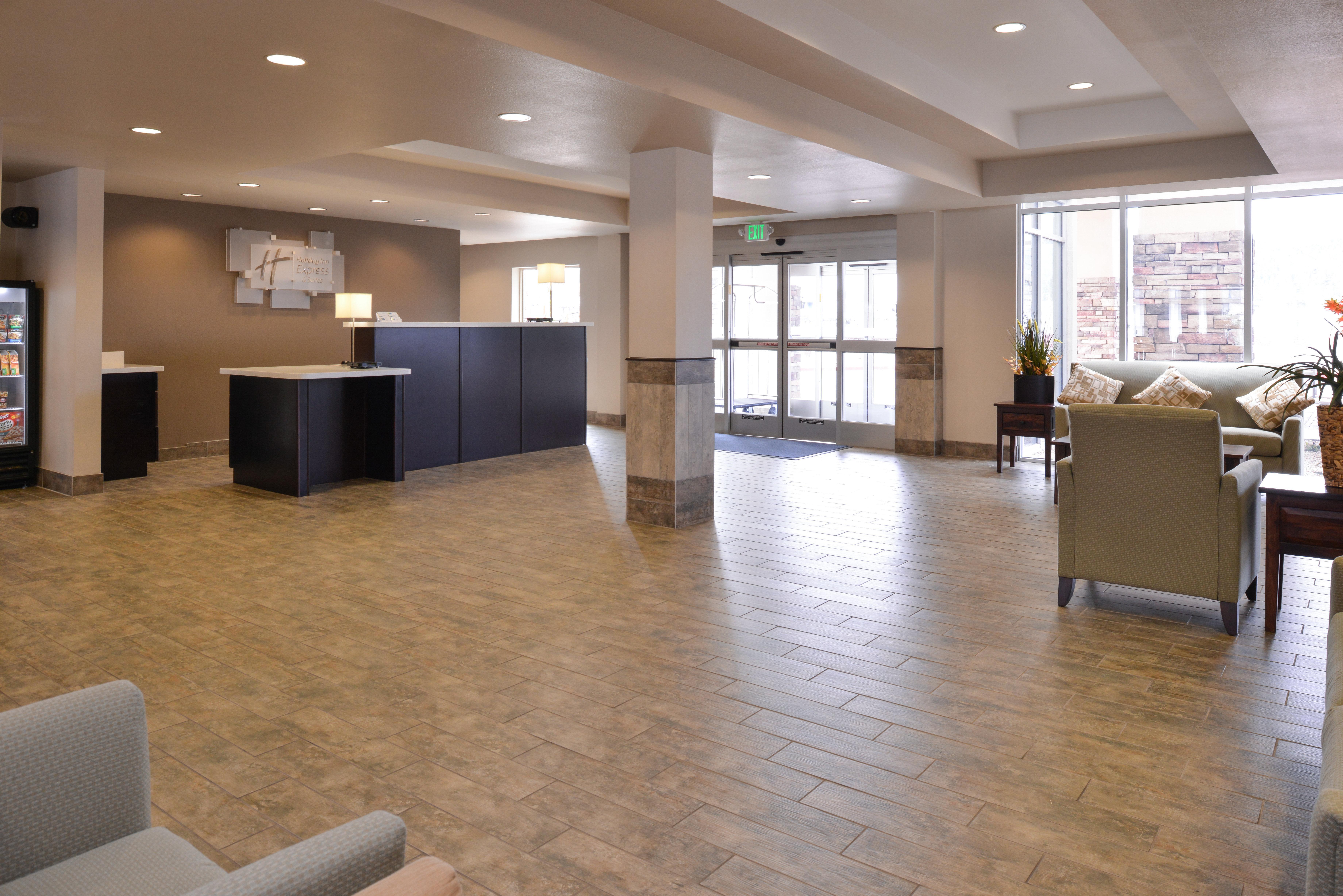 Holiday Inn Express & Suites Williams By Ihg Luaran gambar