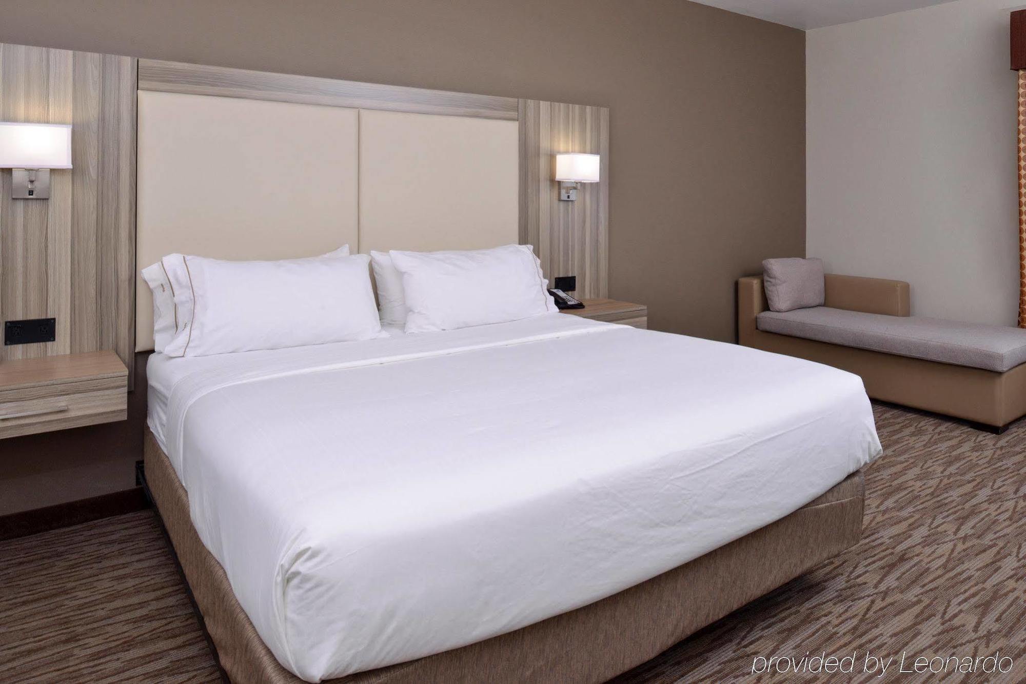 Holiday Inn Express & Suites Williams By Ihg Luaran gambar